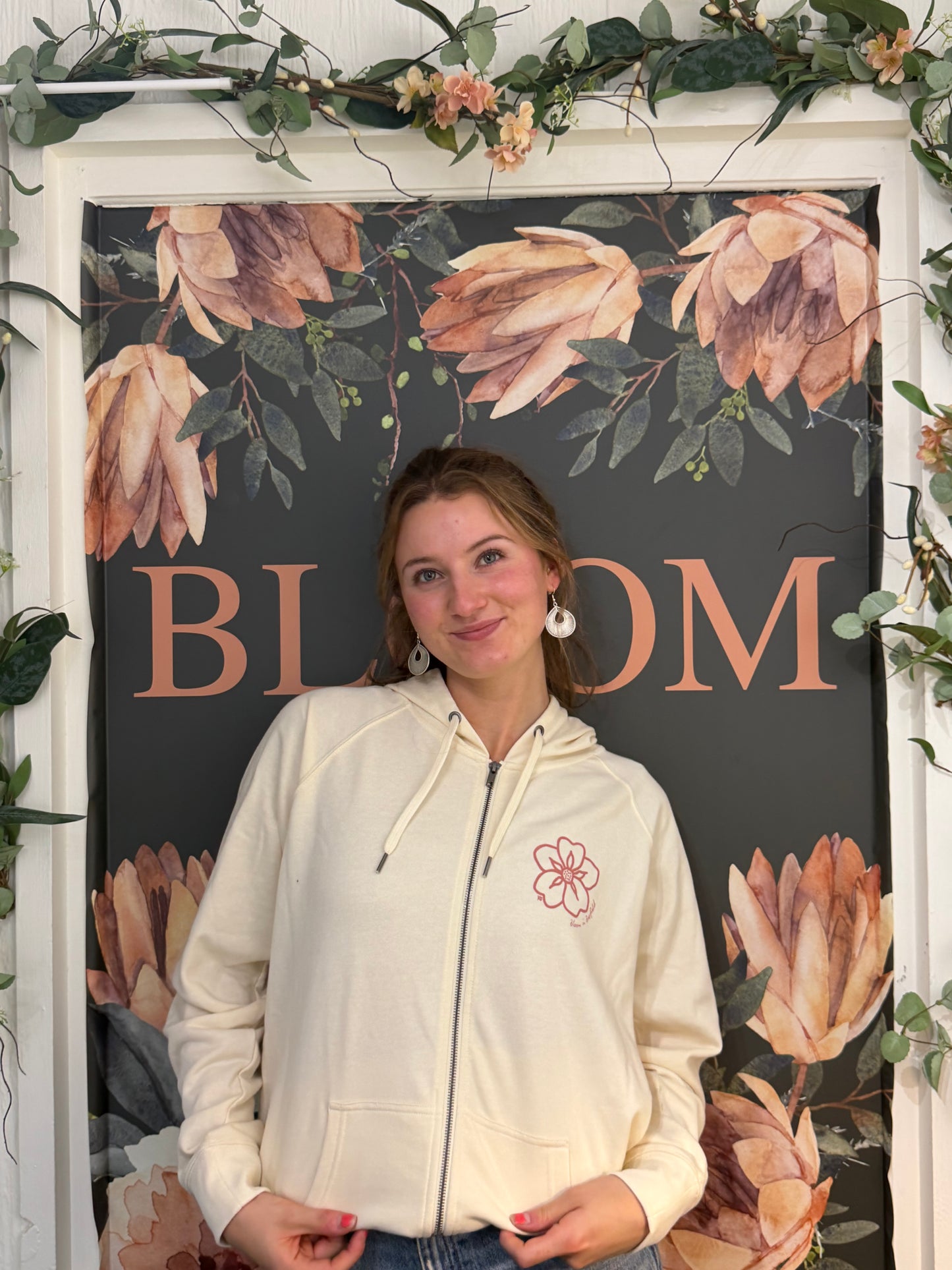 Unisex Hoodie Zip Up Cream Bloom